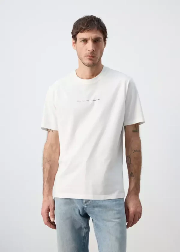 100% cotton graphic T-shirt